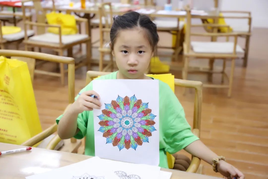 沒想到，這是9歲小女孩來爸媽在線學習的收獲！
